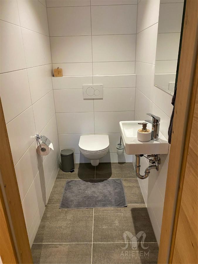 Arietem-Apartment - By Mynests Грьобминг Екстериор снимка